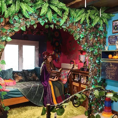 La Casa Di Strega Euphoria - Casa Vacanza Tra Arte E Magia Viterbo Exterior photo